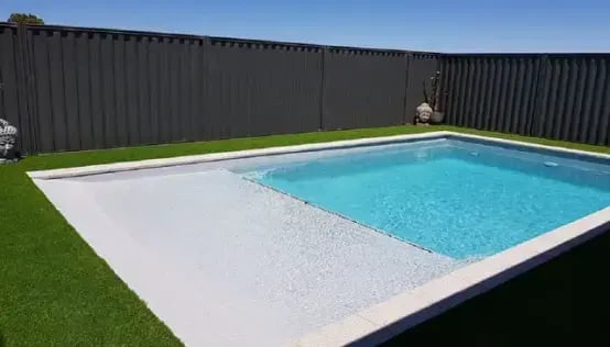 Bondi Beach Entry Fibreglass Swimming Pool Kit