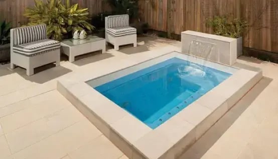 Broome Spa Fibreglass Swimming Pool Kit