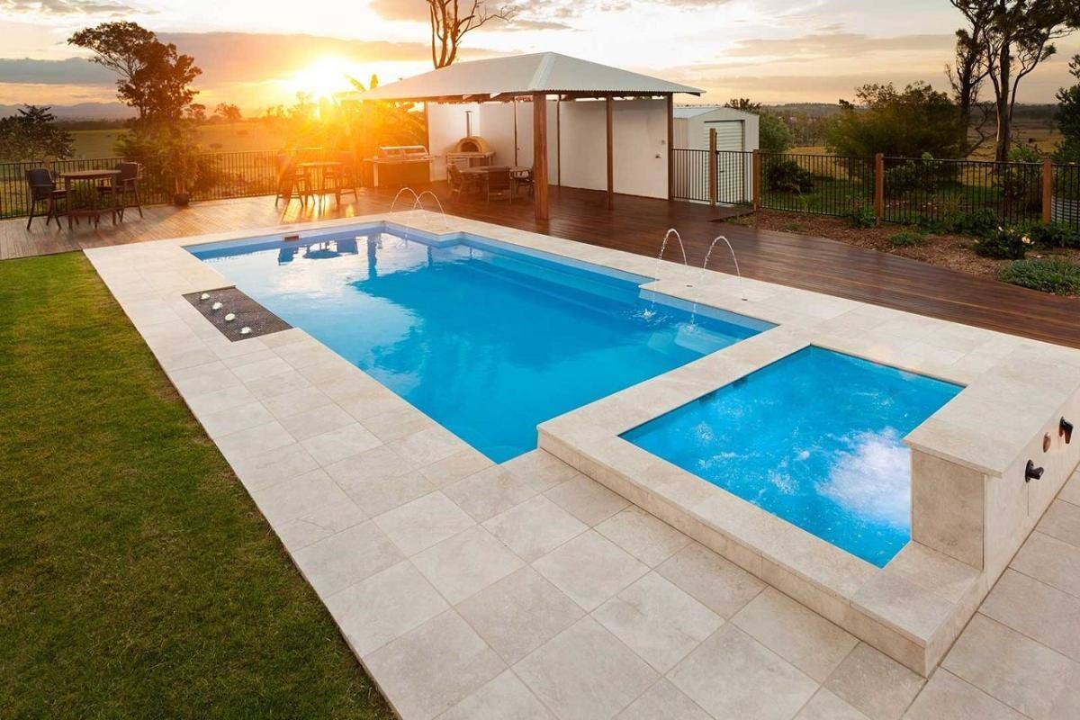 Broome-Spa-and-Hayman-Pool-in-Coral-Blue-Shimmer-Finish-1
