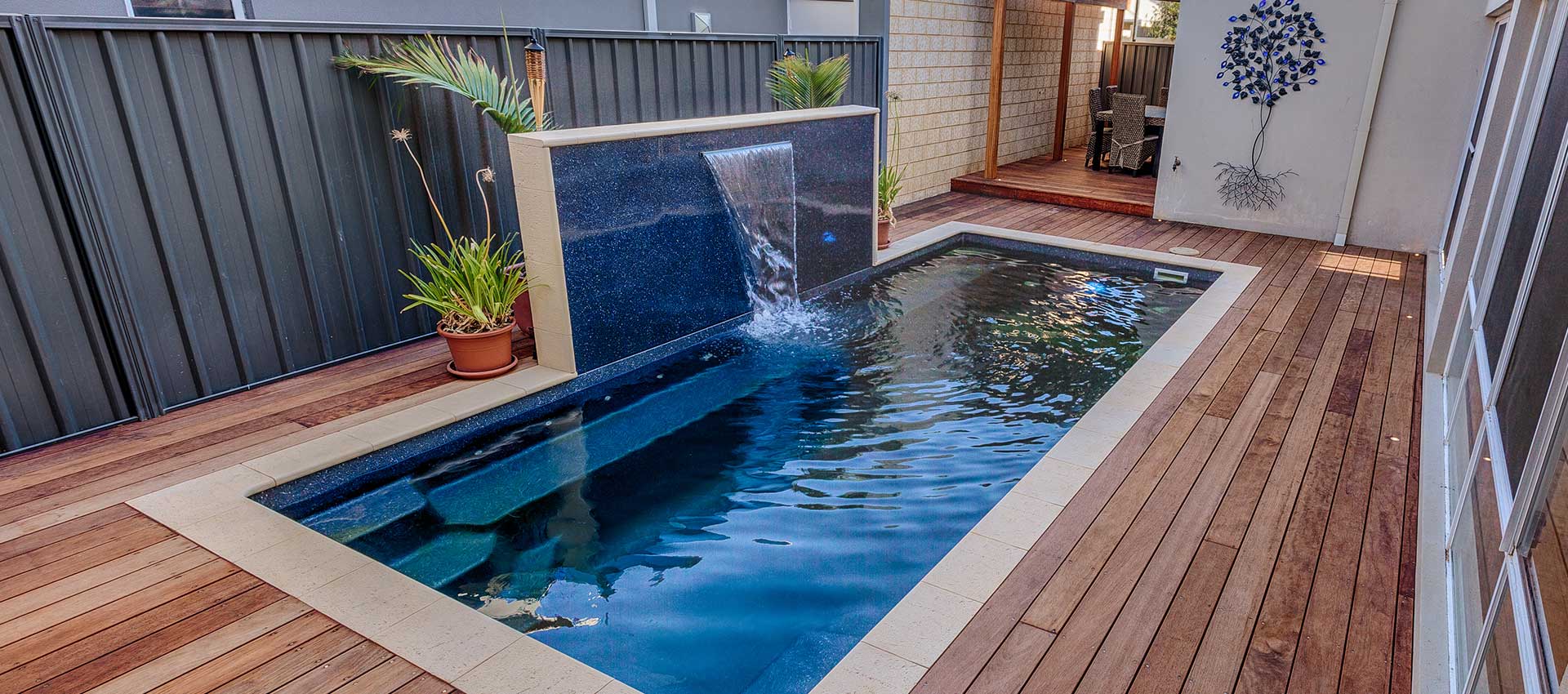 1-Whitsunday 5.5m with water feature