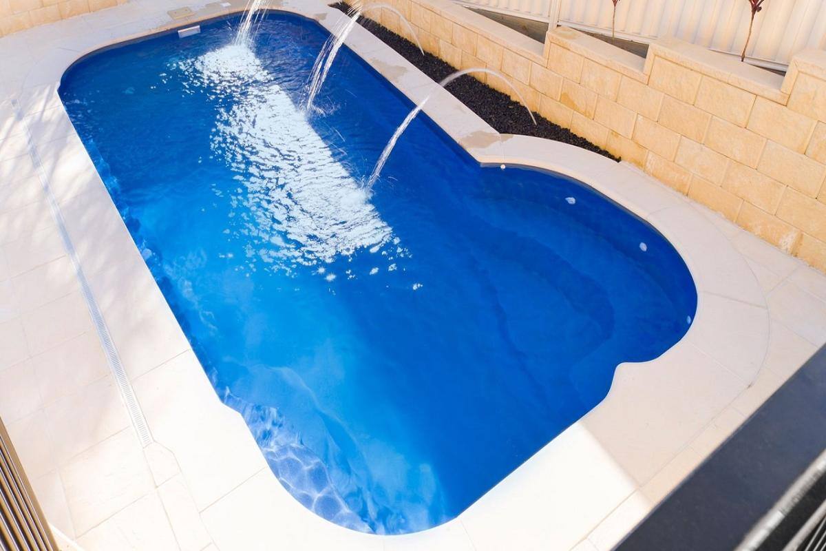 DIY Fibreglass Inground Pool - Freycinet 7 in Pacific Pearl