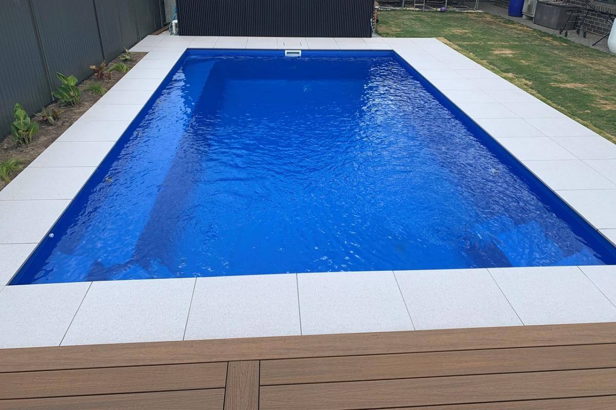 DIY Fibreglass Inground Pool - Whitsunday in Atlantic with Shimmer Finish