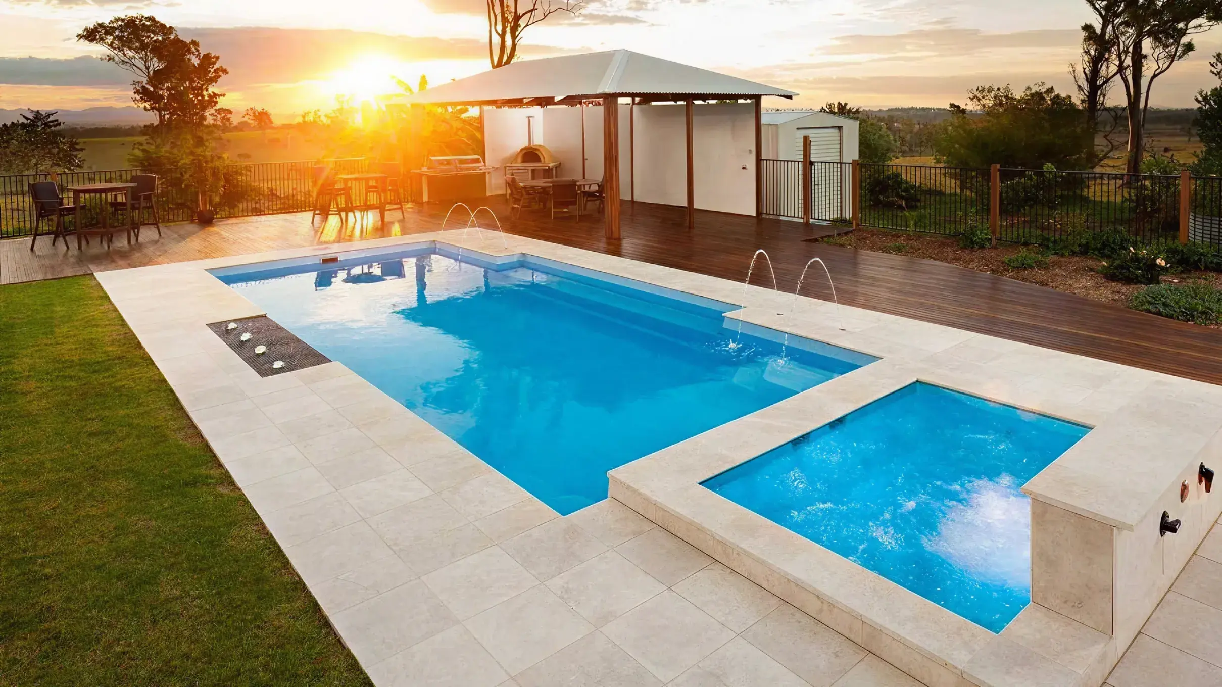 What pool size do most Australians actually choose? 